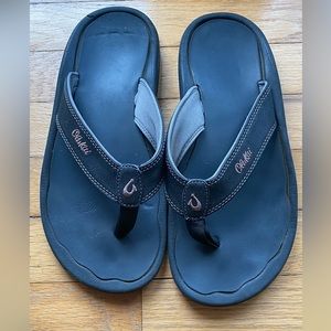 Olukai Men’s 9 Beach Sandals Black Flip Flops